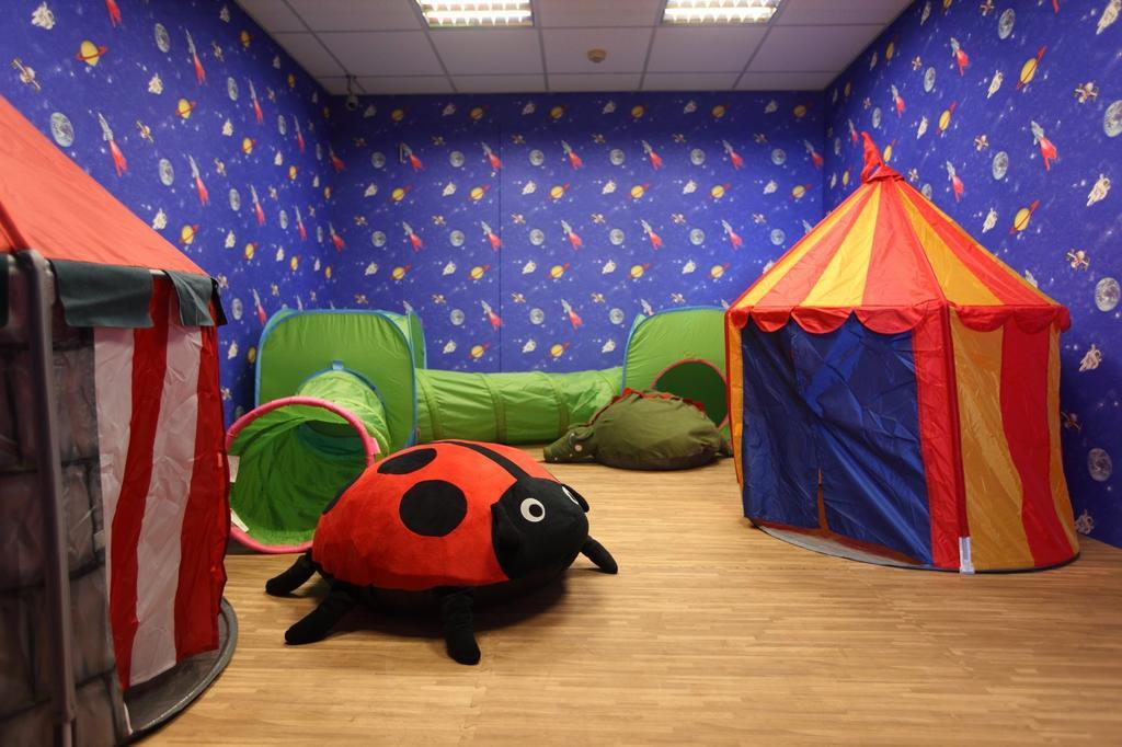 Chateau De Chine Hotel Hualien Kültér fotó The children's playroom